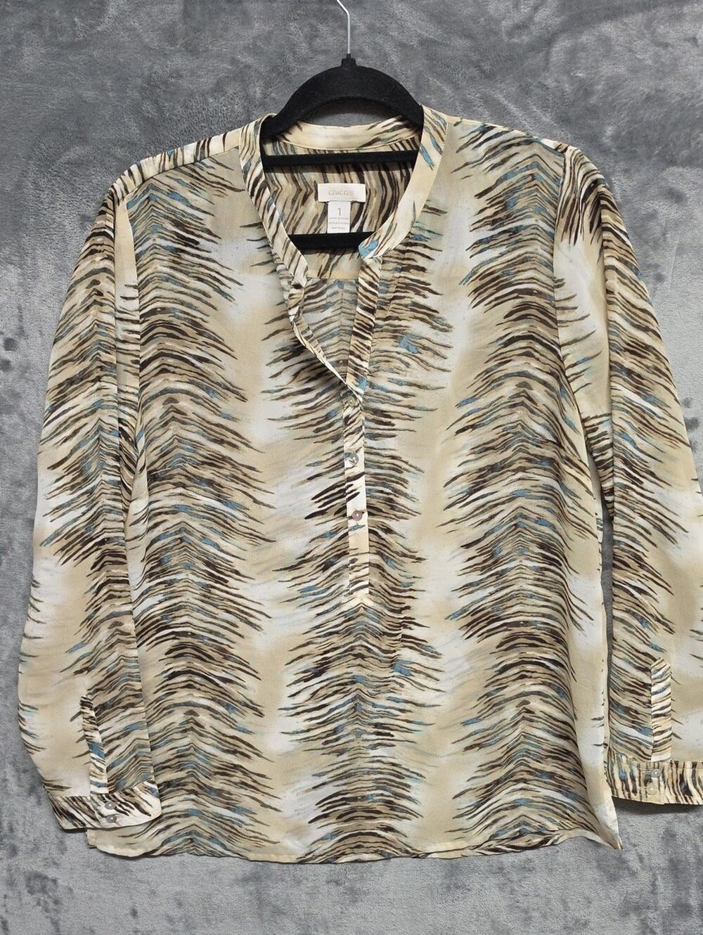 Chico's Beige, Blue & Brown Abstract Stripe V-Neck Blouse Sz 1(Sm)